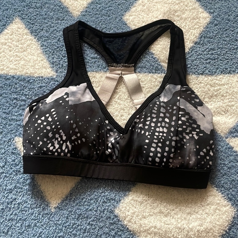 Forever21 sports bra